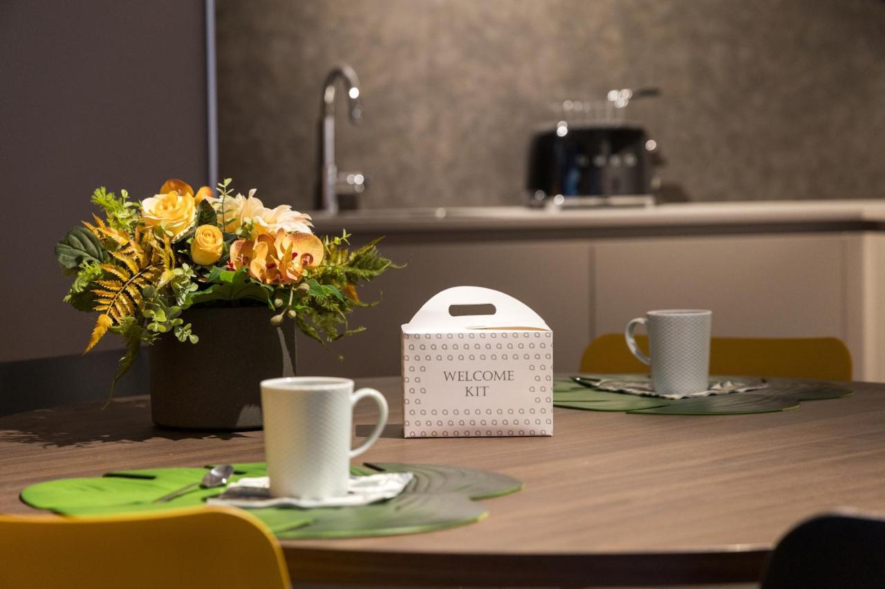 Boutique Apartments By Annalisa Torbole Sul Garda Luaran gambar