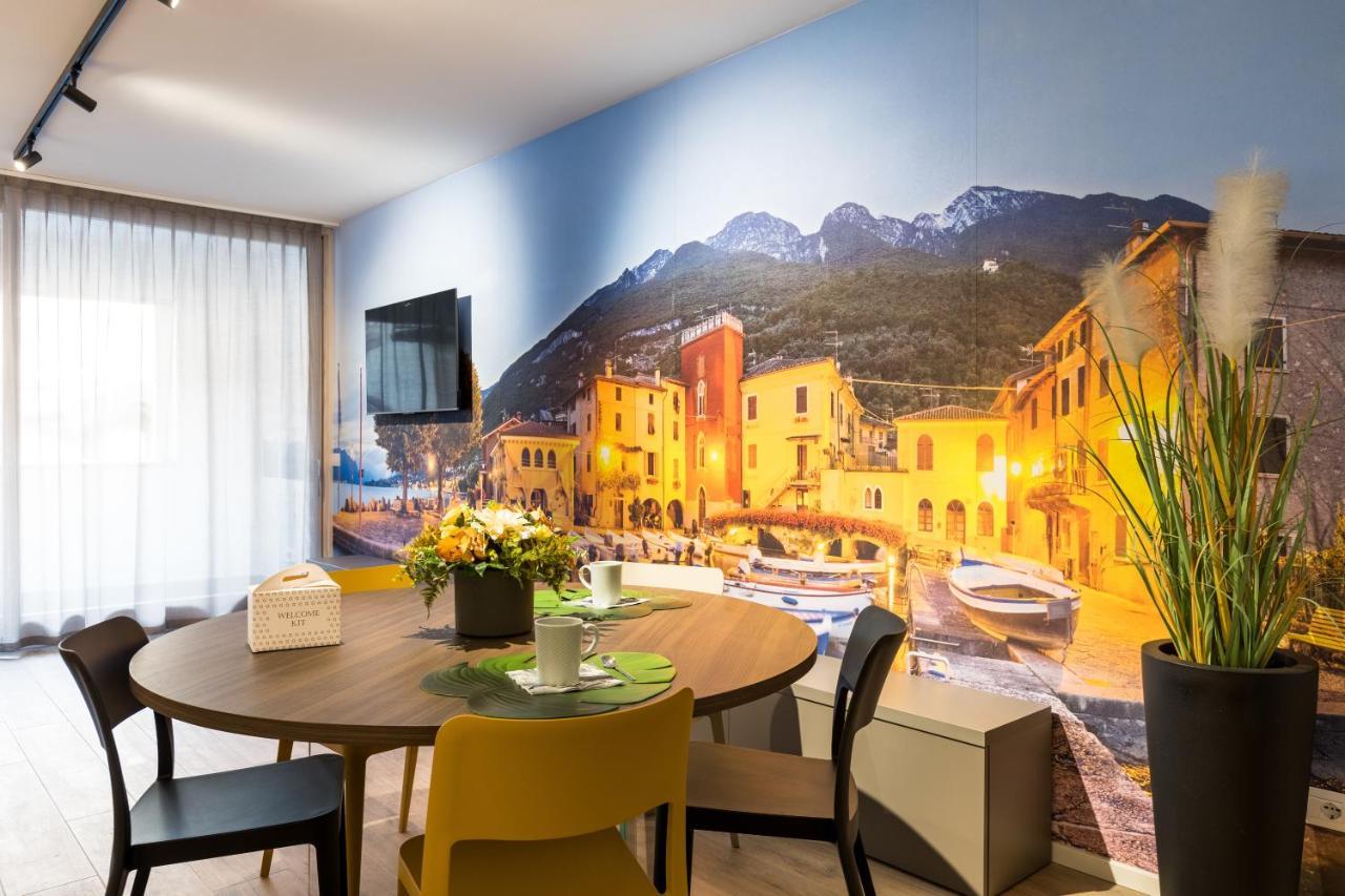 Boutique Apartments By Annalisa Torbole Sul Garda Luaran gambar