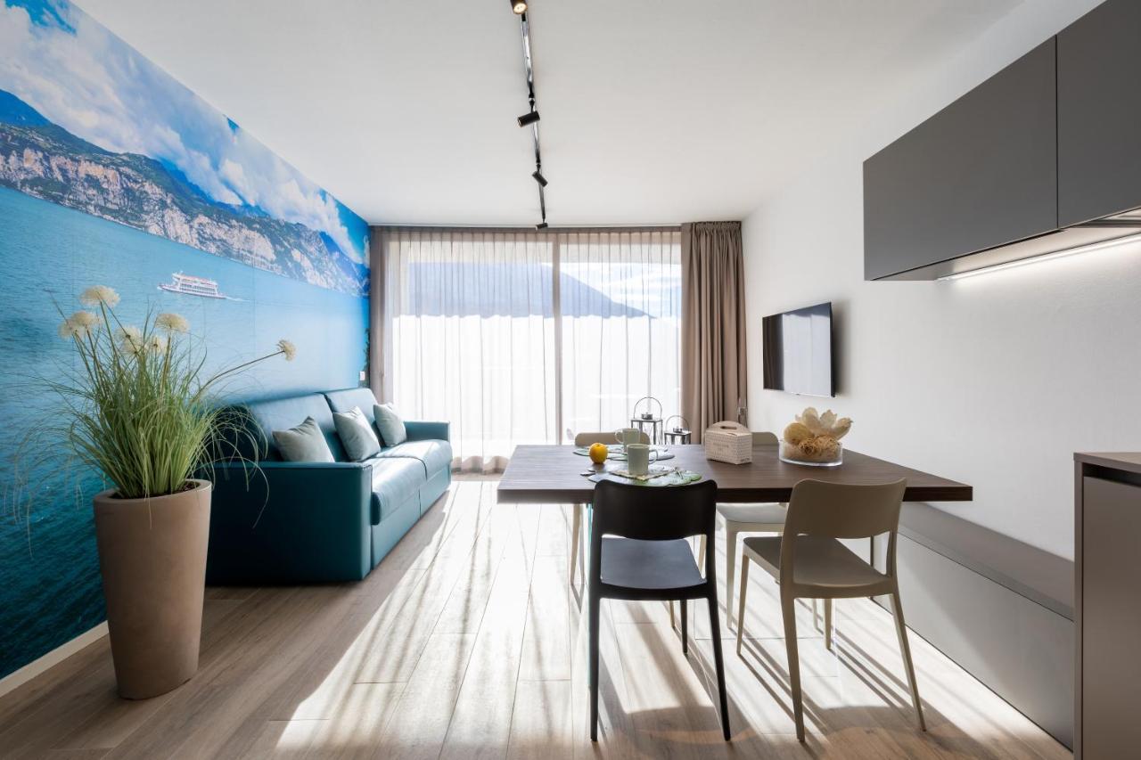 Boutique Apartments By Annalisa Torbole Sul Garda Luaran gambar