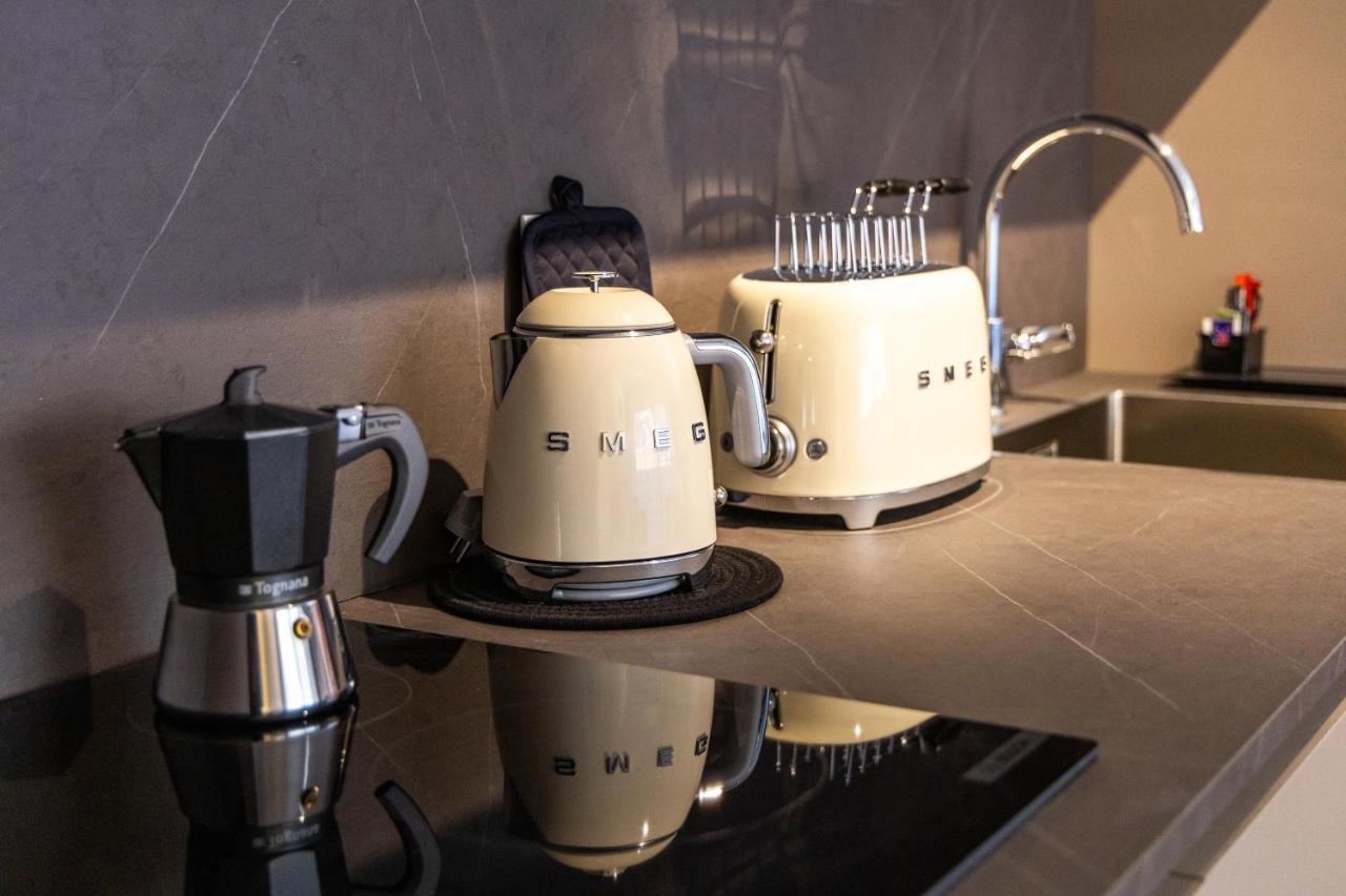 Boutique Apartments By Annalisa Torbole Sul Garda Luaran gambar
