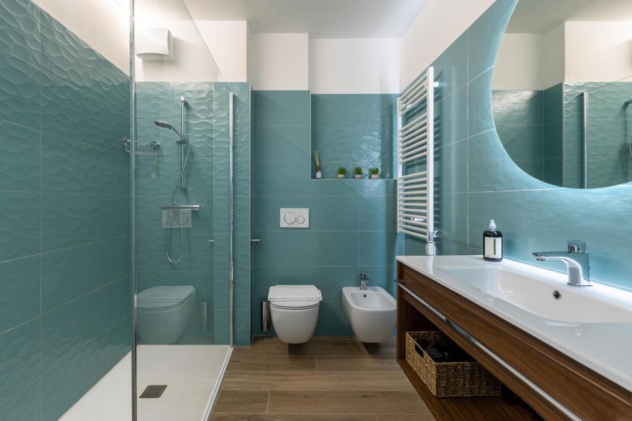 Boutique Apartments By Annalisa Torbole Sul Garda Luaran gambar