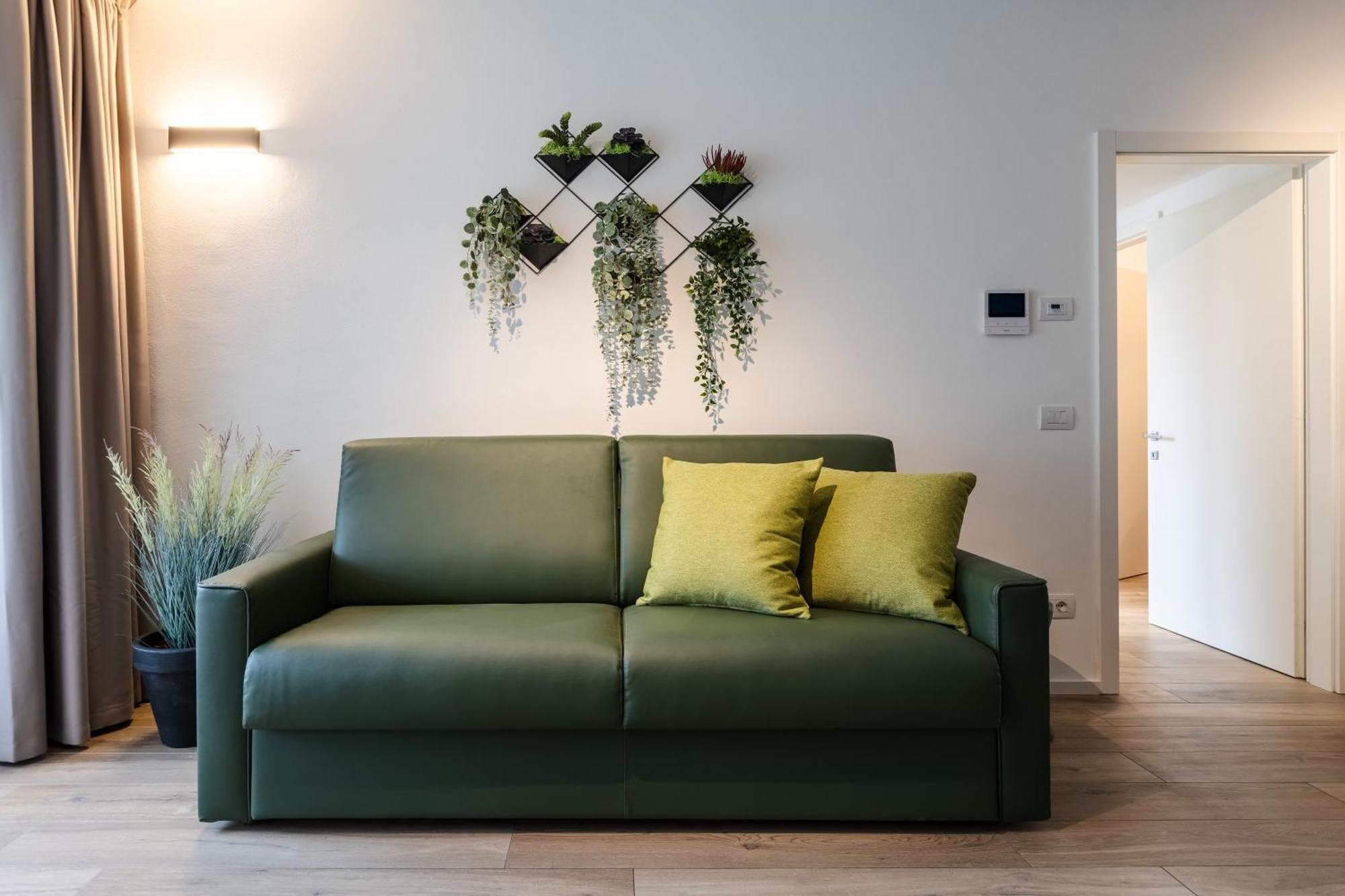 Boutique Apartments By Annalisa Torbole Sul Garda Luaran gambar